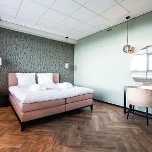 Onderwijshotel De Rooi Pannen *** Eindhoven
